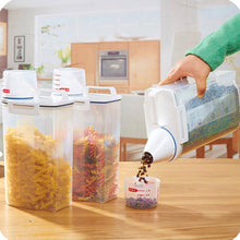 Load image into Gallery viewer, Plastic Storage Containers with Measuring Cup Lids
