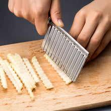 Load image into Gallery viewer, The Wavy Slicer: Specialty Corrugated Knife